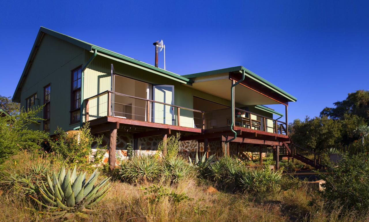 Three Tree Hill Lodge Bergville Exteriör bild