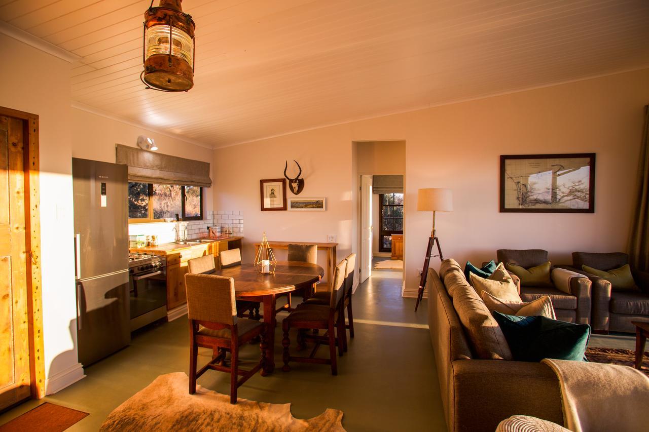 Three Tree Hill Lodge Bergville Exteriör bild
